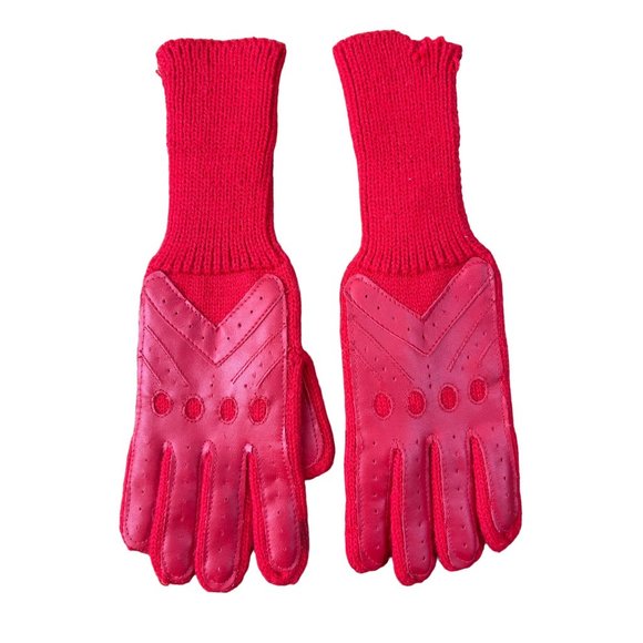 Vintage Red Gloves Knit and Patch Design - Picture 5 of 6